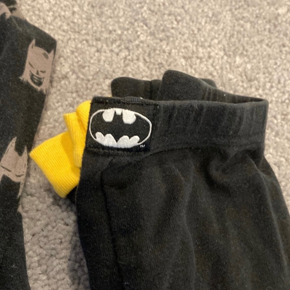 Batman Boys PJ Set - Picture 4 of 10